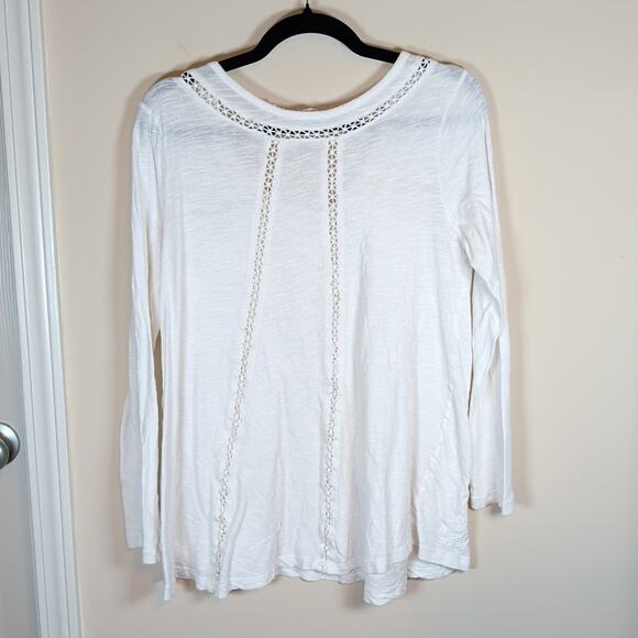 Soft Surroundings White Floral Applique Crochet Long Sleeve Blouse - Picture 7 of 9